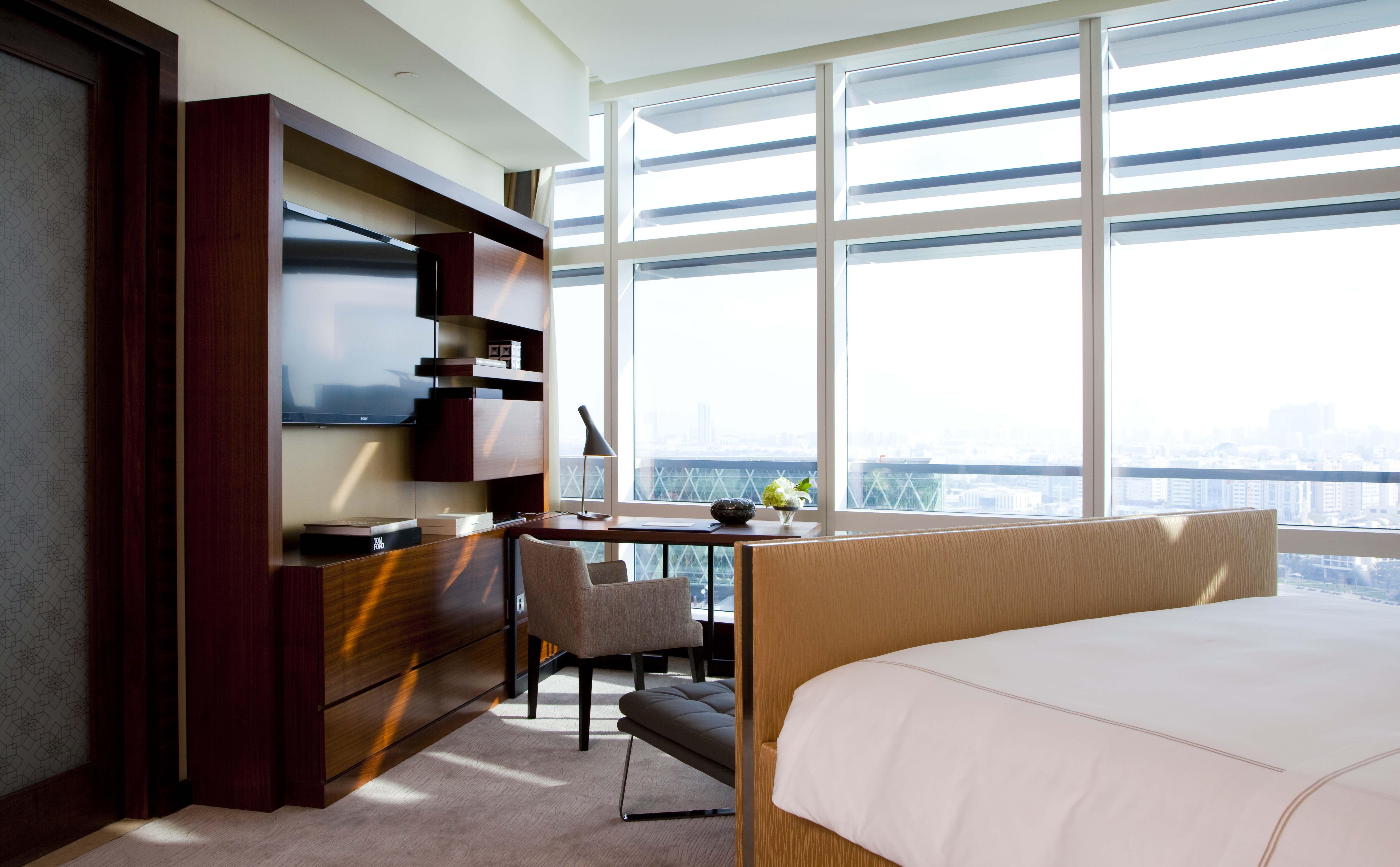 โรสวูดโฮเต็ลอบูดาบี Hotel อาบูดาบี ภายนอก รูปภาพ A guest room at the hotel